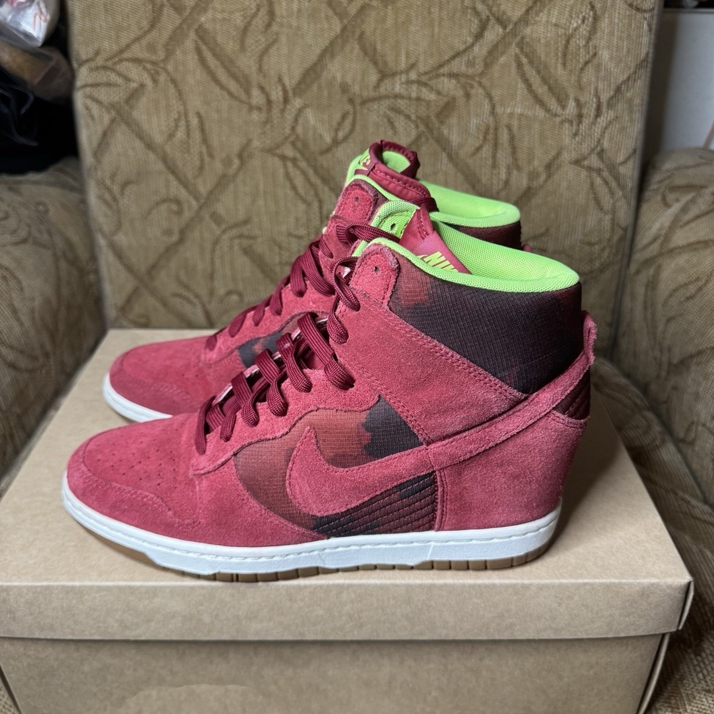RARE Nike Women's‎ Dunk High Hidden Wedge Noble Red Volt Camo Sneakers - Size 10
